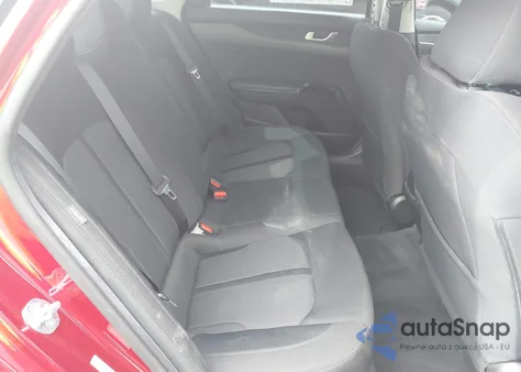 2021 Kia K5 Lx из США, поврежденный, VIN 5XXG24J24MG081458